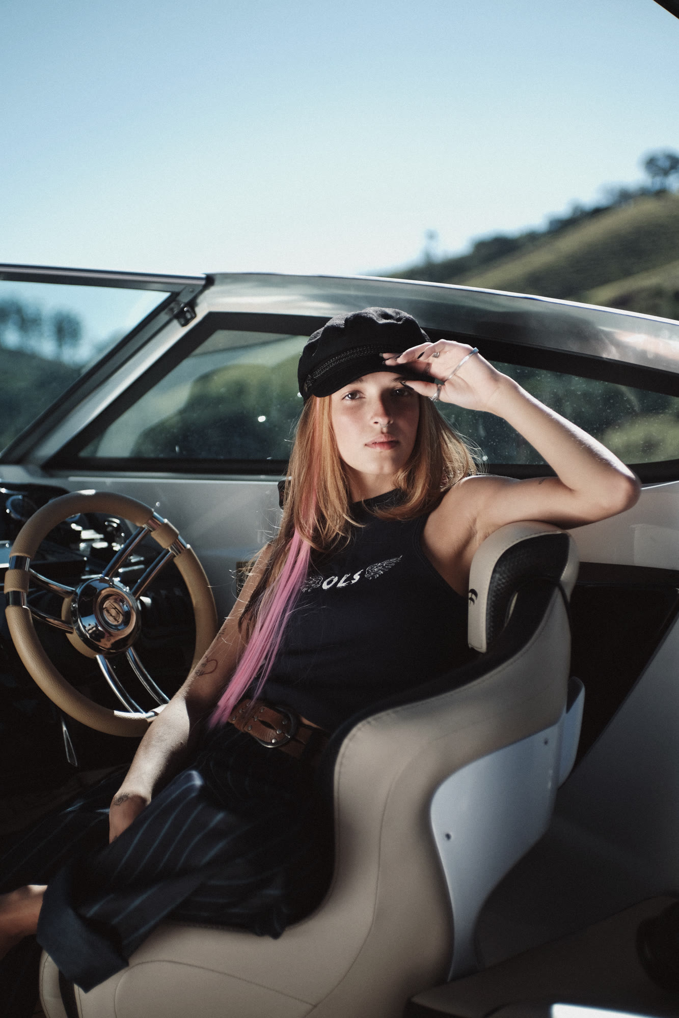 OLS — Capitã Pink, foto 1